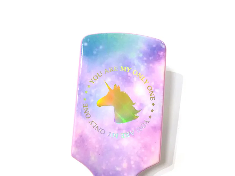 Farebná plastová kefa na vlasy Sparkle Unicorns